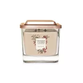 Свеча ароматическая Yankee Candle Elevation Бархатный лес