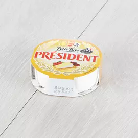 Сыр President Petit Brie мягкий с белой плесенью 60% 125 г