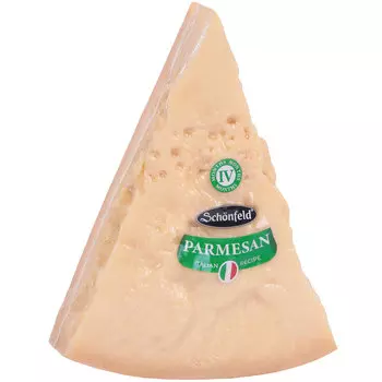 Сыр твердый Schonfeld Пармезан 4 месяца 40% кг