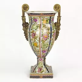 Ваза фарфоровая с бронзой 50х27х19 см Wah luen handicraft
