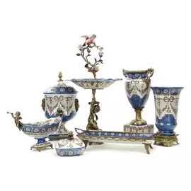 Ваза Glasar фарфоровая на бронзовом основании 18x18x30см