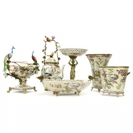 Ваза Glasar фарфоровая с бронзовой окантовкой 21x21x32см