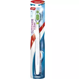 Зубная щетка Aquafresh Интенсивное очищение