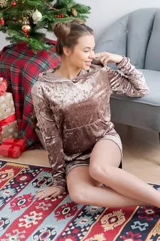 БАРХАТНЫЙ КОСТЮМ С ШОРТАМИ КС 48ВР-КОФ (КОФЕ)