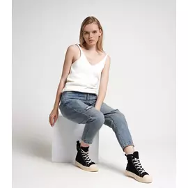 Джинсы-мом JNBY