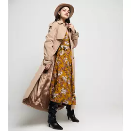 Плащи и тренчи Soeasy.moscow