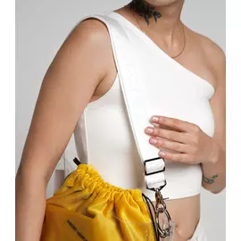 Сумки с ручками A SECRET KNOWLEDGE