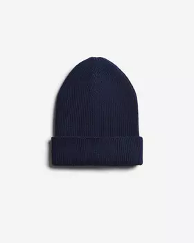 Вязаная шапка с отворотом