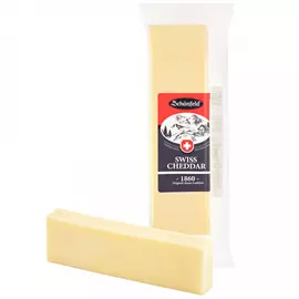 Сыр твердый Schonfeld Swiss Чеддер 53% 150 г
