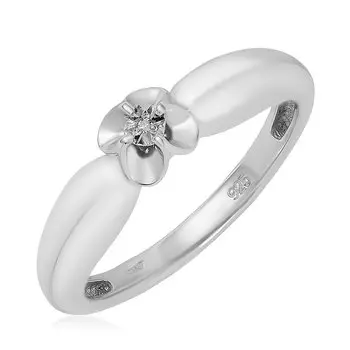 Серебряное кольцо с бриллиантом