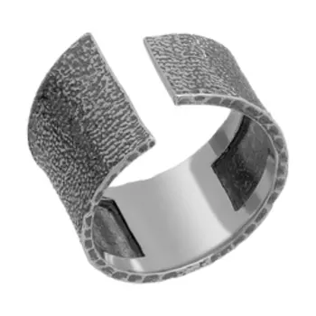 Серебряное кольцо с чернением