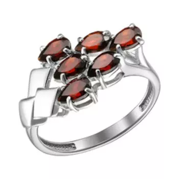 Серебряное кольцо с гранатами