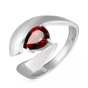 Серебряное кольцо с гранатом