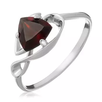 Серебряное кольцо с гранатом