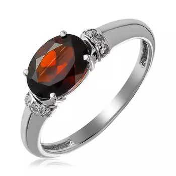 Серебряное кольцо с гранатом