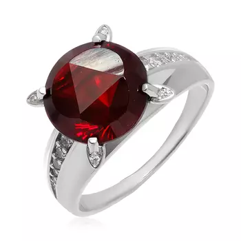 Серебряное кольцо с гранатом