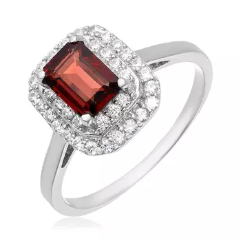 Серебряное кольцо с гранатом