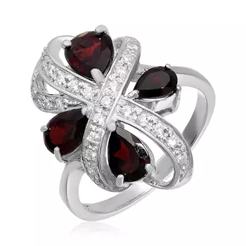 Серебряное кольцо с гранатом