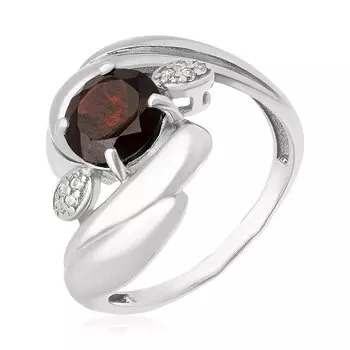 Серебряное кольцо с гранатом