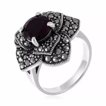 Серебряное кольцо с гранатом