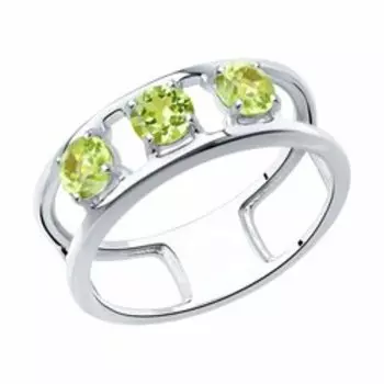 Серебряное кольцо с хризолитами