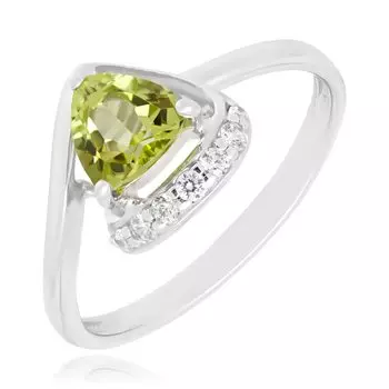 Серебряное кольцо с хризолитом