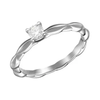 Серебряное кольцо с муассанитом