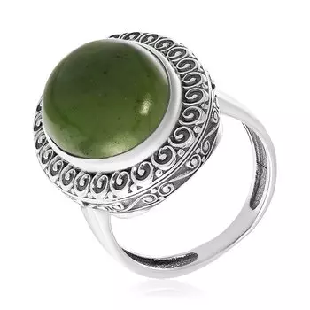 Серебряное кольцо с нефритом
