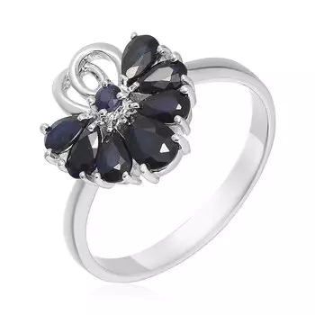 Серебряное кольцо с сапфирами