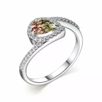 Серебряное кольцо с султанитом и фианитами