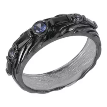 Серебряное кольцо с ювелирными кристаллами и фианитами