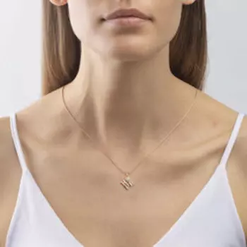 Золотая подвеска с фианитом