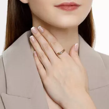 Золотое кольцо с фианитами