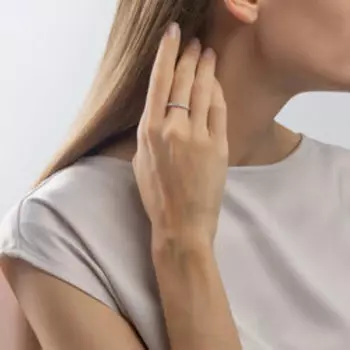 Кольцо из золота с фианитами