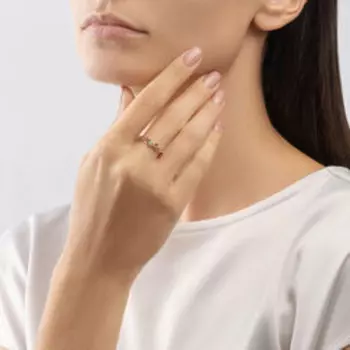 Кольцо из золота с фианитом