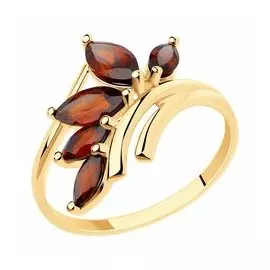 Золотое кольцо с гранатами