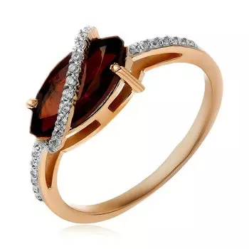 Золотое кольцо с гранатом