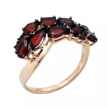Золотое кольцо с гранатом