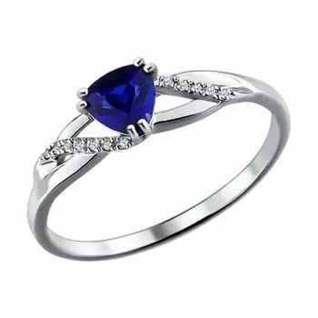 Золотое кольцо с корундом