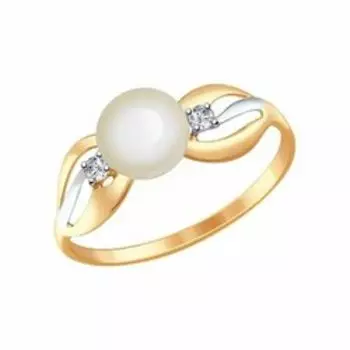 Кольцо из золота с жемчугом и фианитами