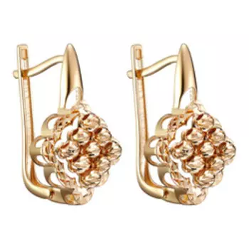 Золотые серьги с алмазной обработкой