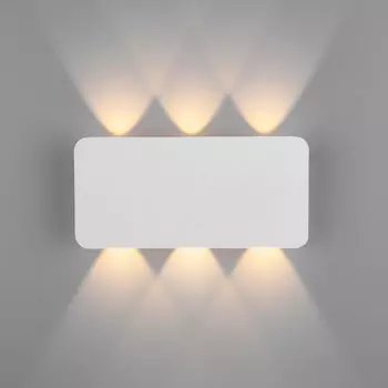 Настенный светодиодный светильник Elektrostandard 40138/1 LED белый a055776