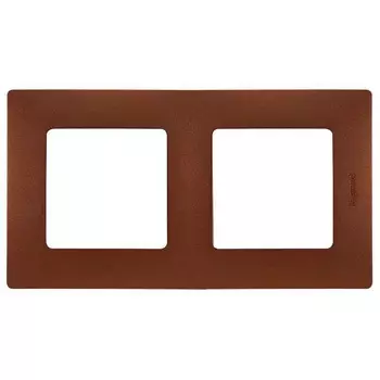 Рамка 2-постовая Legrand Etika какао 672572