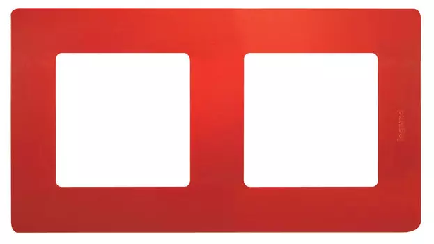 Рамка 2-постовая Legrand Etika красная 672532