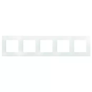 Рамка 5-постовая Legrand Etika белая 672505
