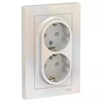 Розетка двойная 2К+З Schneider Electric AtlasDesign 16A 250V со шторками жемчужная ATN000426