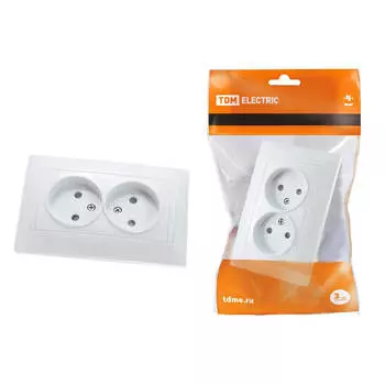 Розетка двойная 2P TDM Electric Лама со шторками белая SQ1815-0012