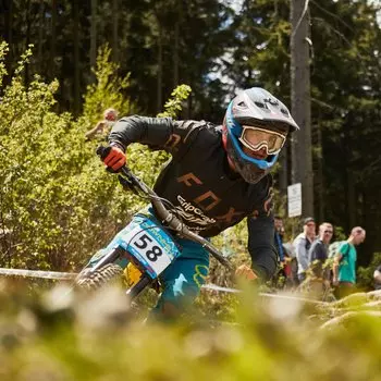 Велоперчатки GripGrab Vertical, черно-оранжевые