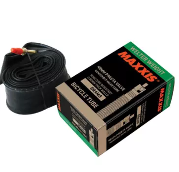 Камера велосипедная Maxxis Welter Weight 27.5x1.75/2.40 0.8 мм вело нип. 48 мм. EIB00139800