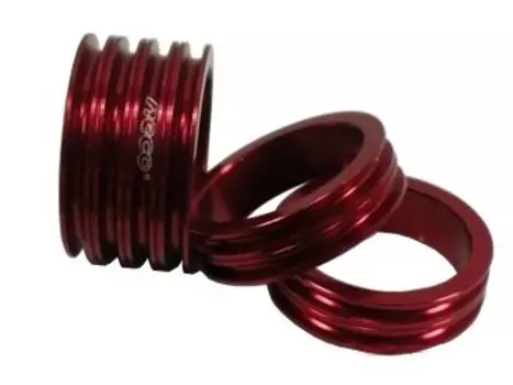 Кольцо проставочное NECO, 1-1/8"х15мм, красное, алюминий, ALLOY SPACER-R 1-1/8"